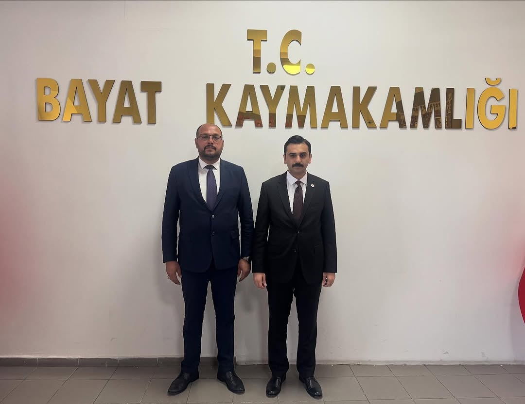 Bayat Belediye Başkanı Bodur, Yeni Kaymakam Akdağ'ı Ziyaret Etti